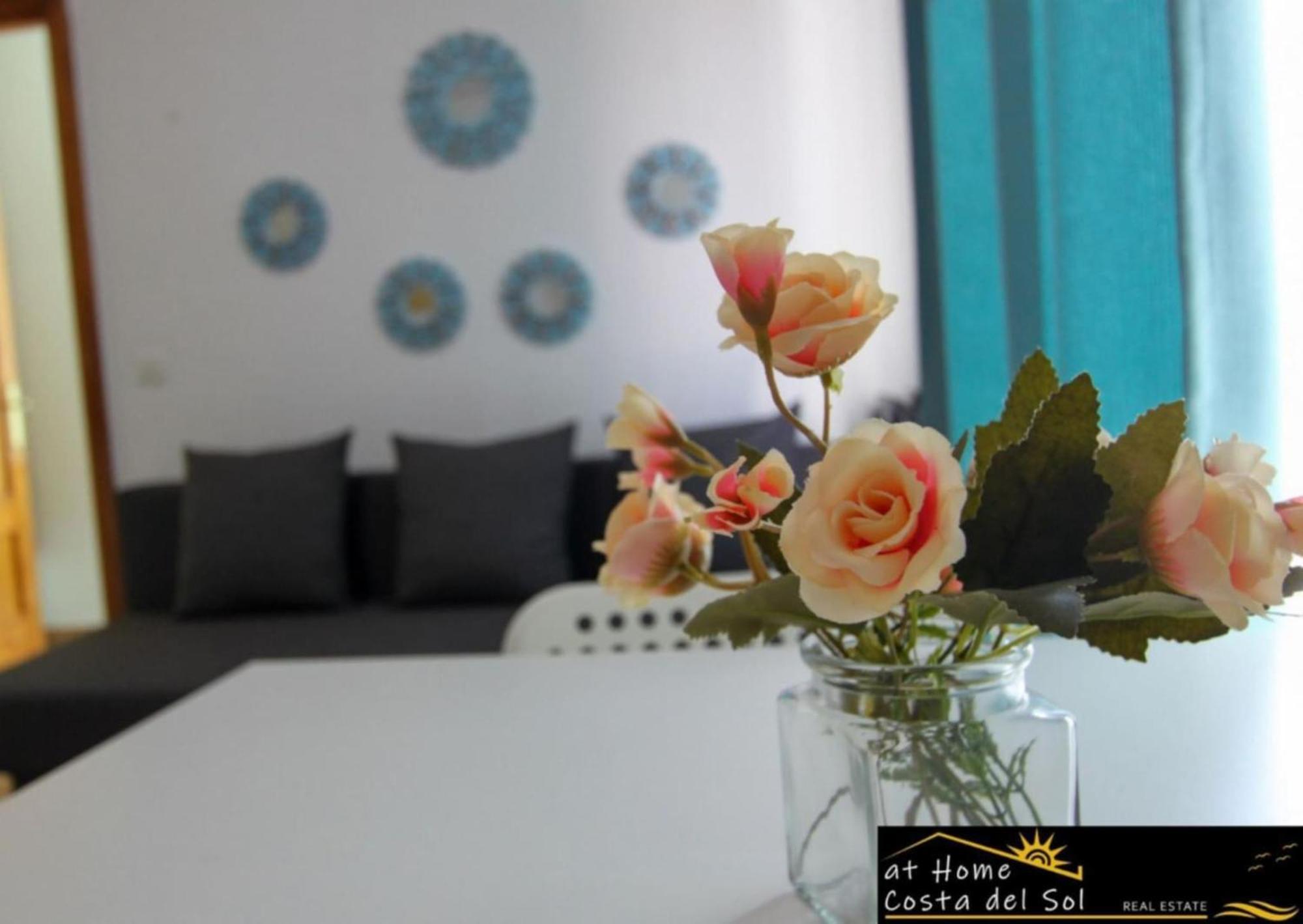 Apartamento En El Centro De Nerja By At Home Costa Del Sol Екстериор снимка