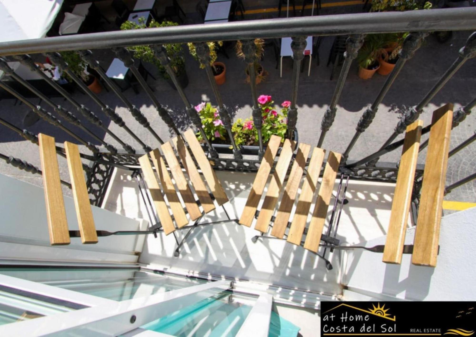 Apartamento En El Centro De Nerja By At Home Costa Del Sol Екстериор снимка