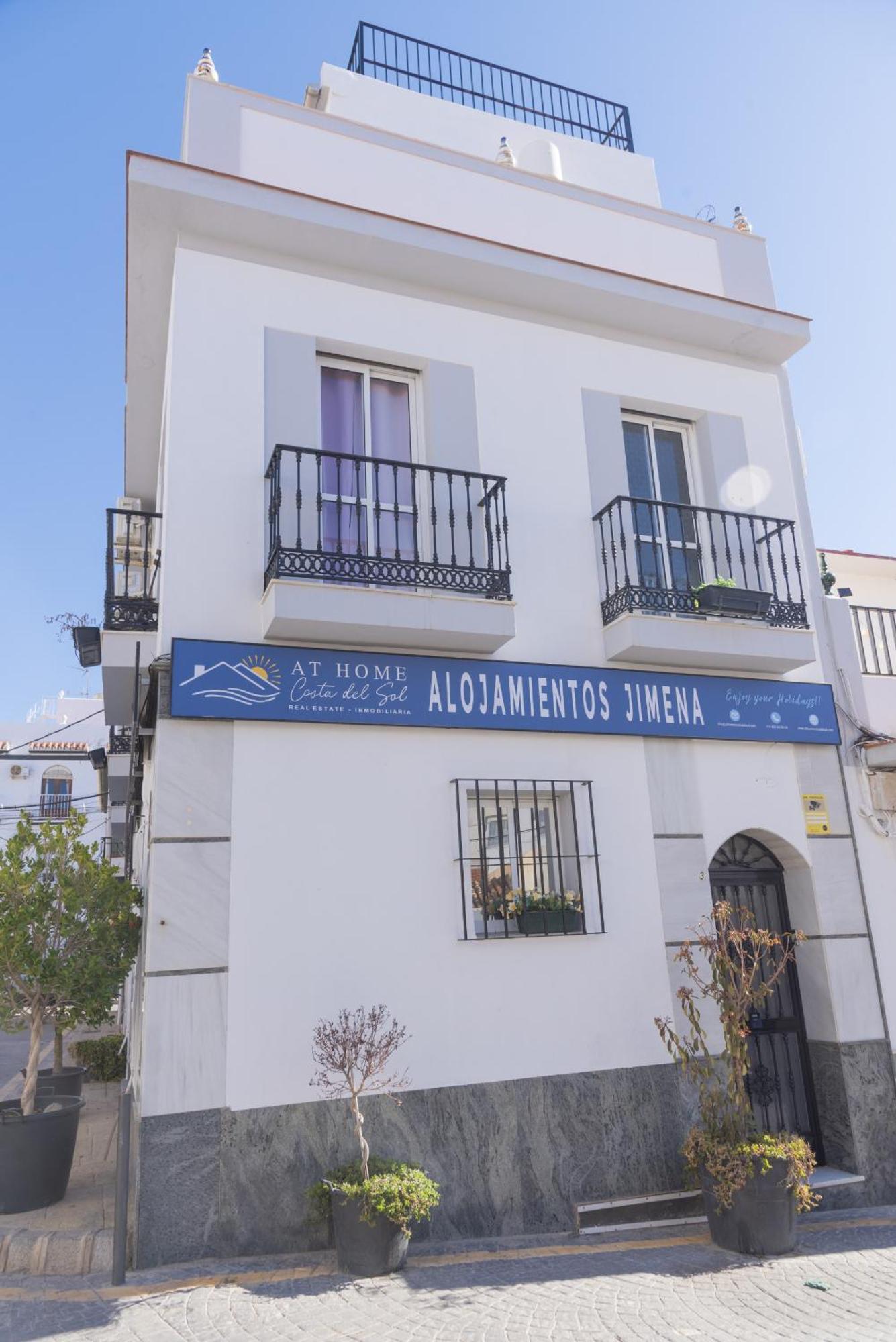 Apartamento En El Centro De Nerja By At Home Costa Del Sol Екстериор снимка